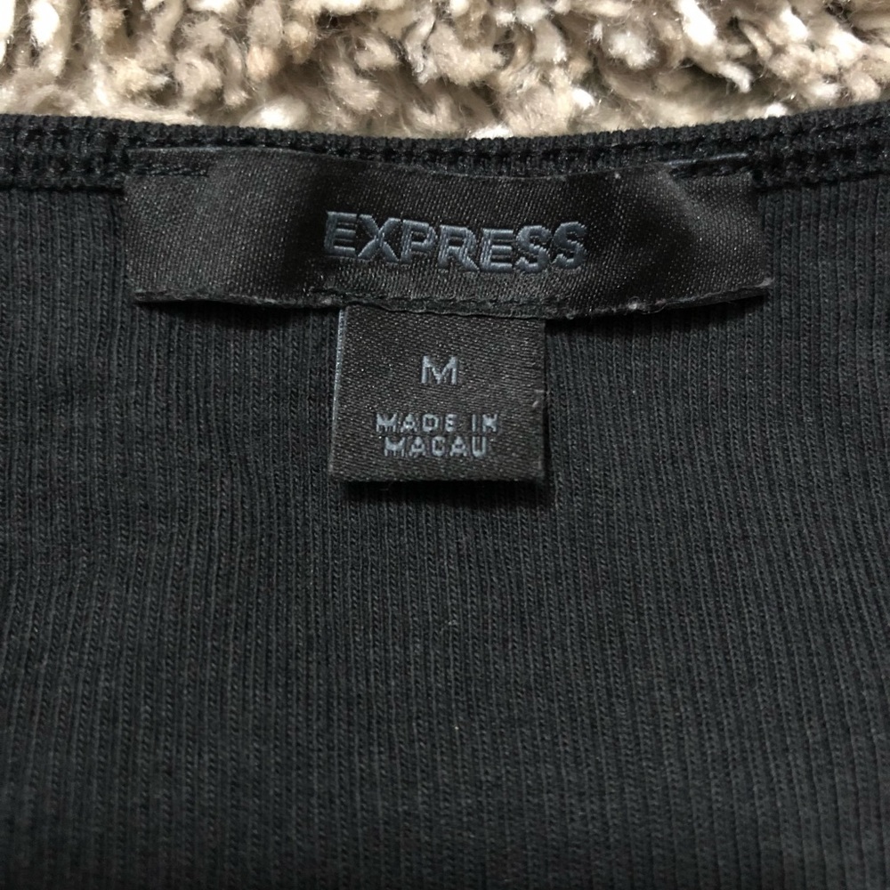 Express Tops - Picture 3 of 6